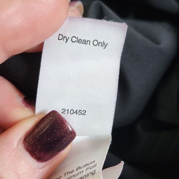 CAbi style #619L wide leg black pinstripe trousers, cuffed, size 10 - Picture 7 of 10